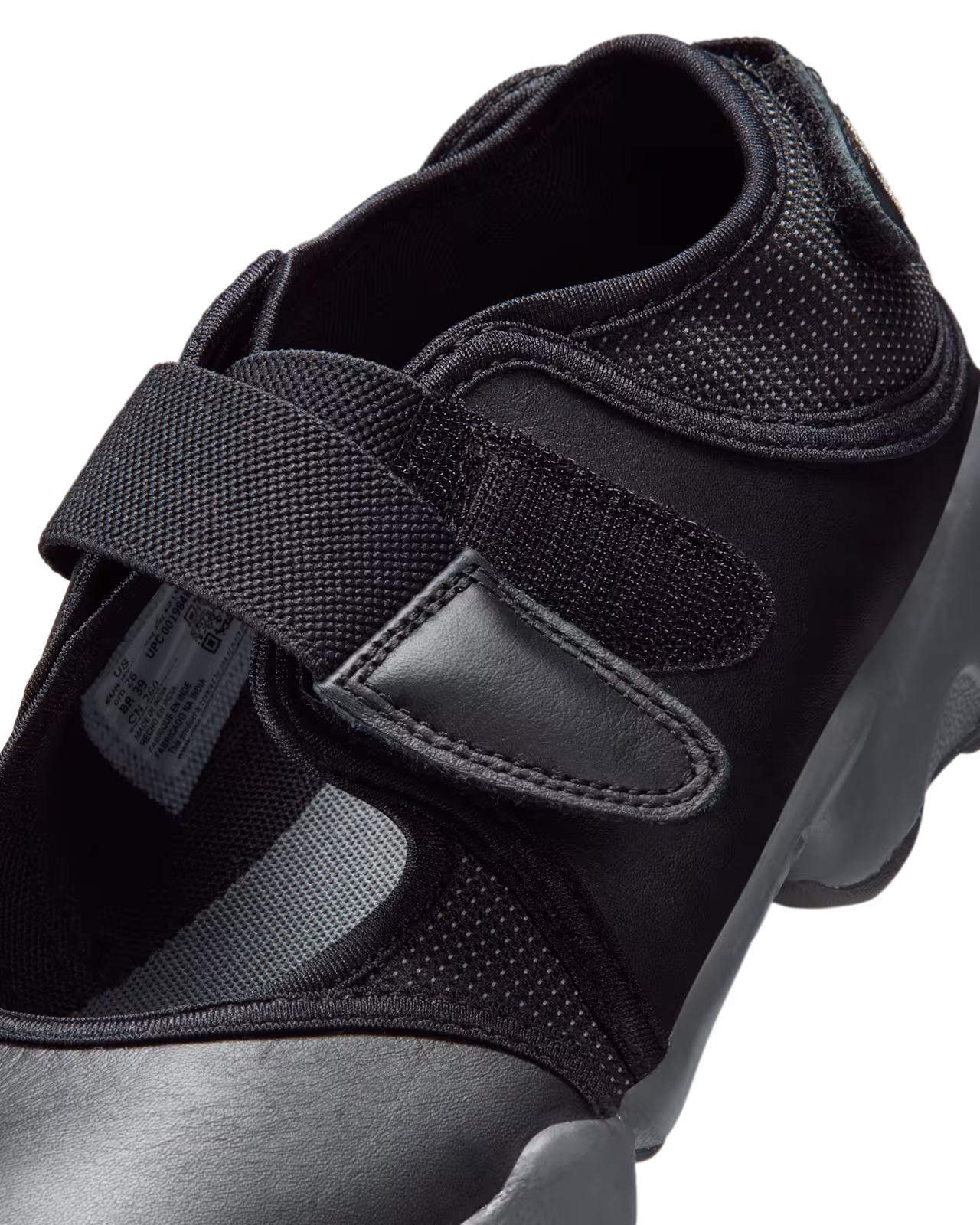 IM6017-010 Nike Air Rift Black (Women's)