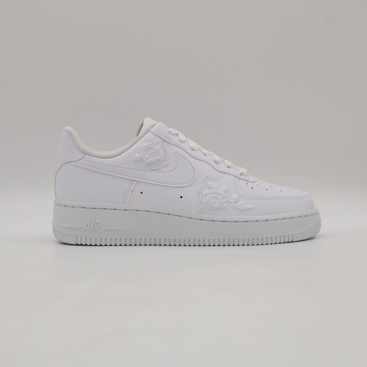 HF2016-100 Nike Air Force 1 '07 White Roses (Women's)