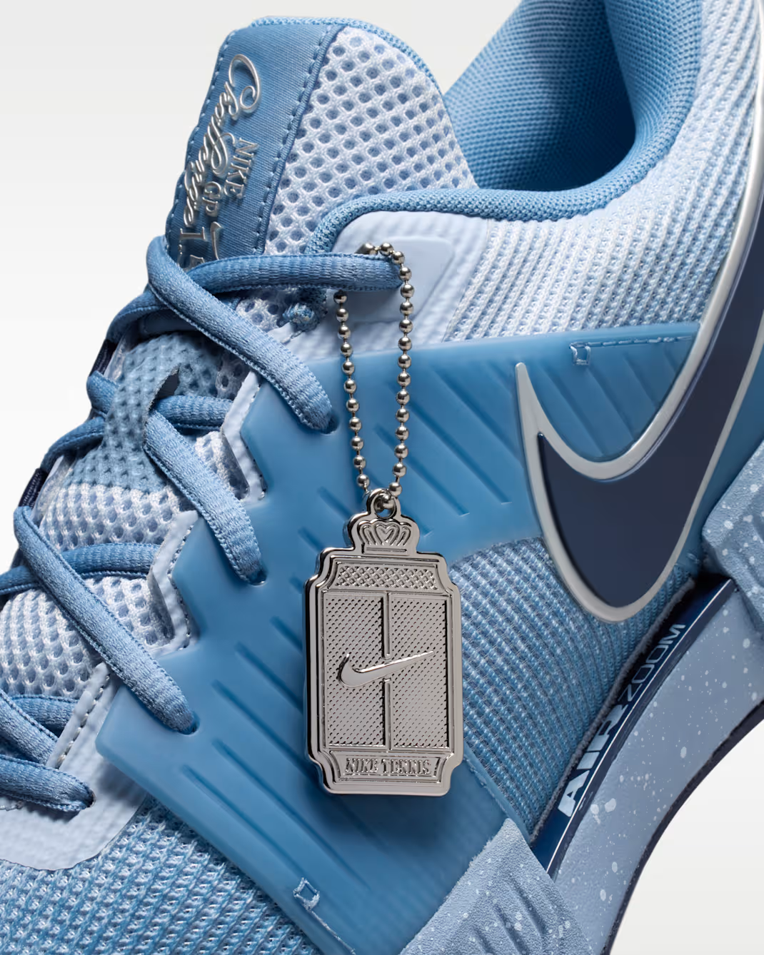 IQ6078-400 Nike Zoom GP Challenge 1.5 PRM Hydrogen Blue (Men's)