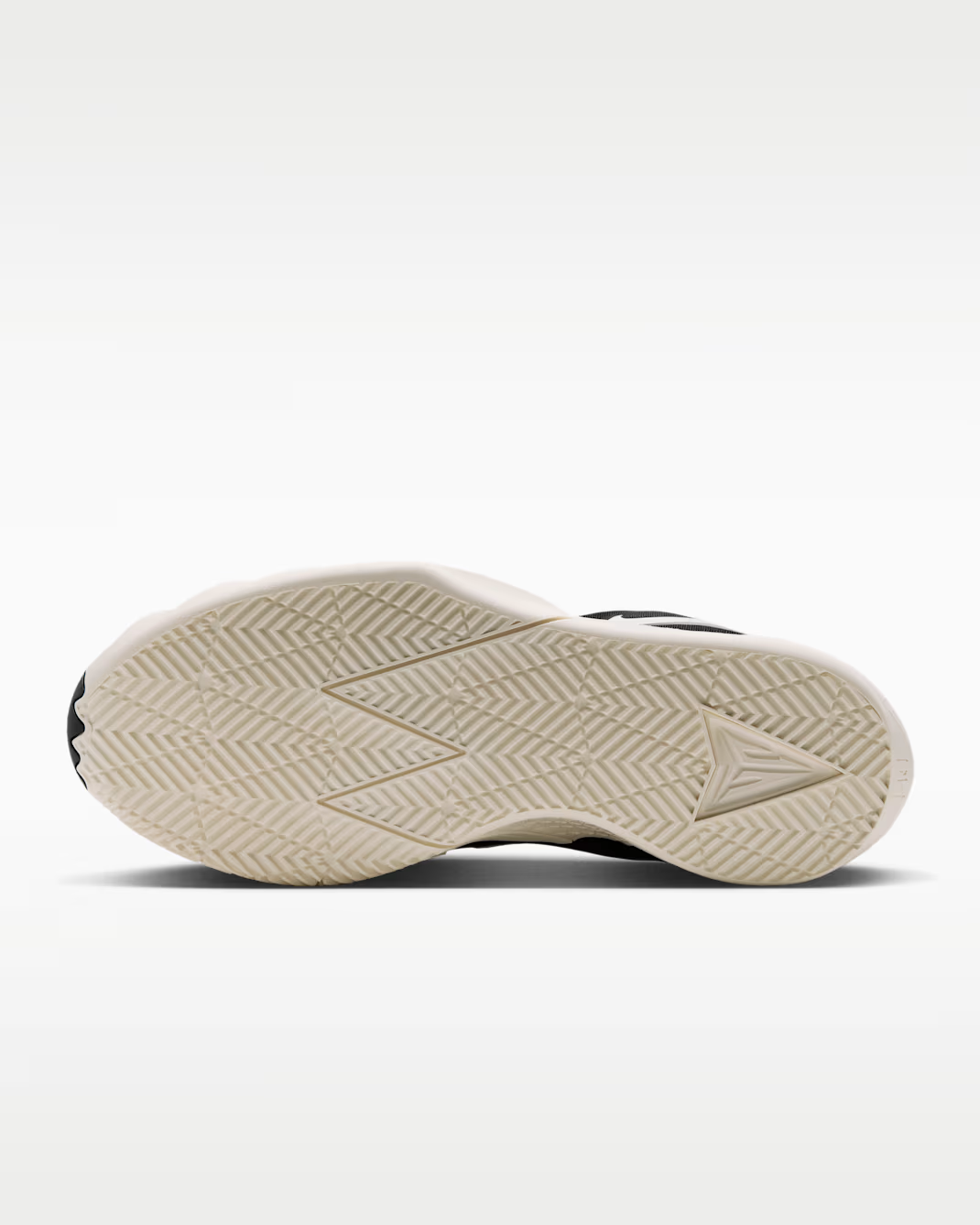 IM4162-004 Nike Twelve Time "Black/Pale Ivory" (Men's)