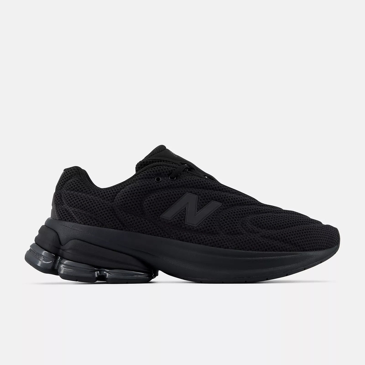 U50302J5 New Balance 5030 "Black/Black Metallic" (Men's)