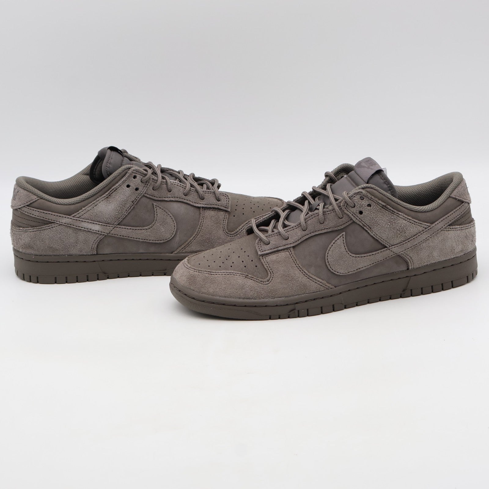 IB6651-200 Nike Dunk Low Retro SE Cave Stone (Men's)