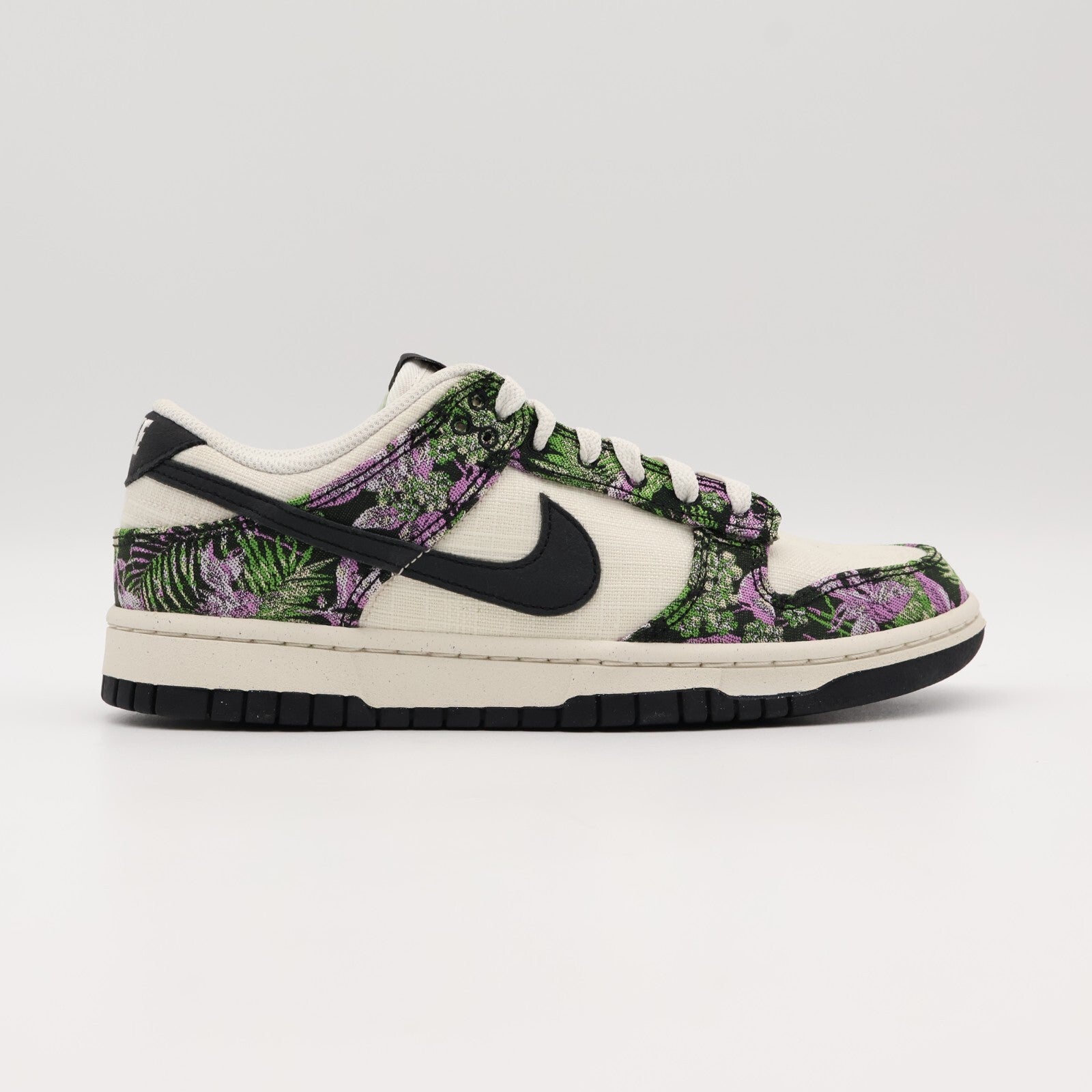FN7105-030 Nike Dunk Low Next Nature Floral Tapestry (Women's)