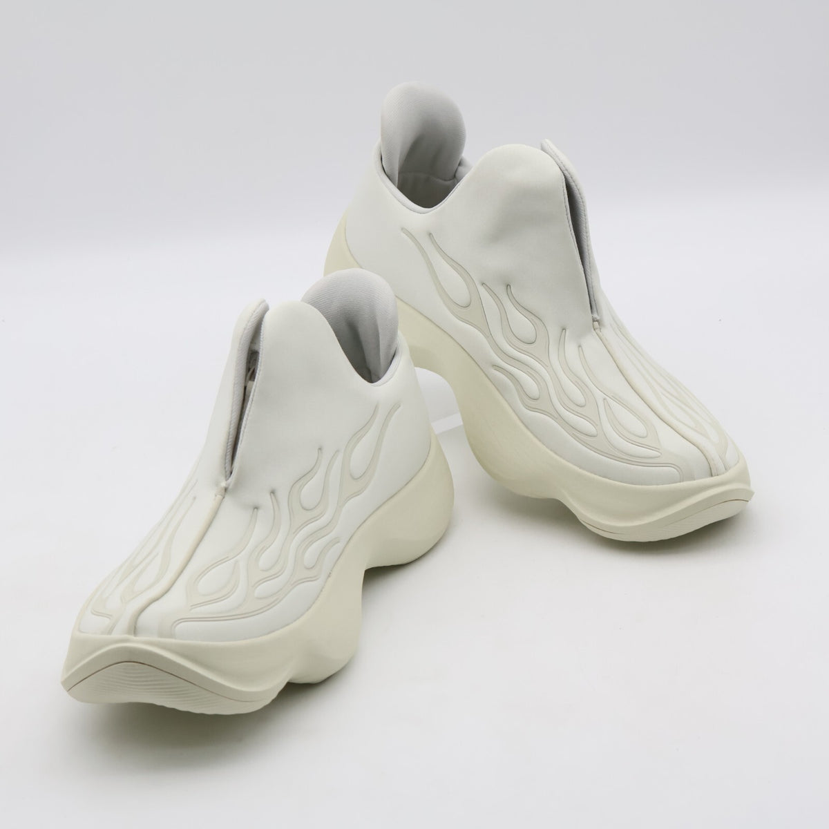 1203A809-100 Asics One White ONE OK ROCK Taka (Men's)
