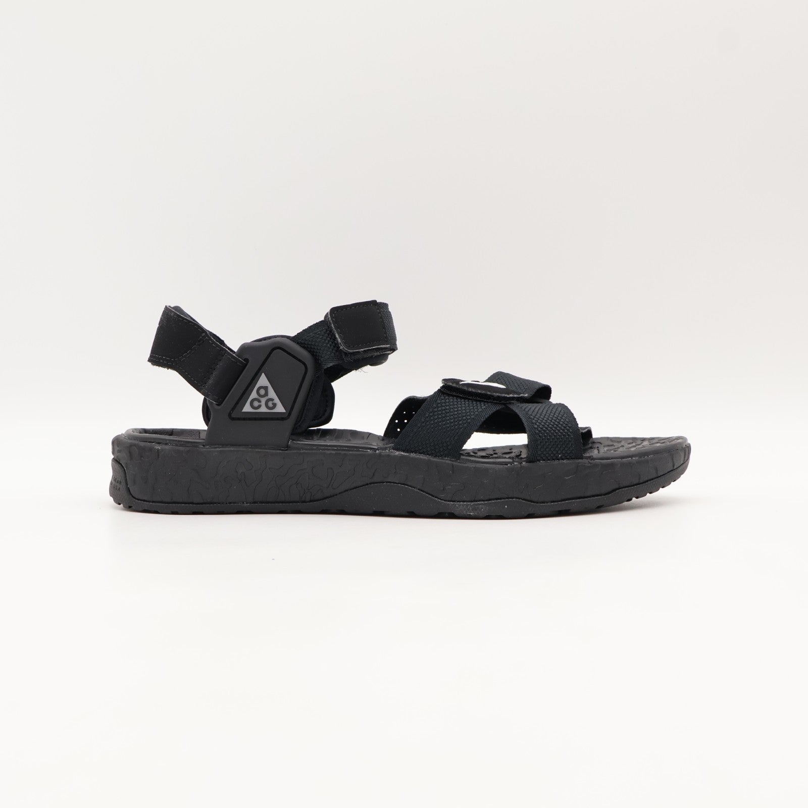DO8951-001 Nike ACG Air Deschutz  Black Grey Fog (Men's)