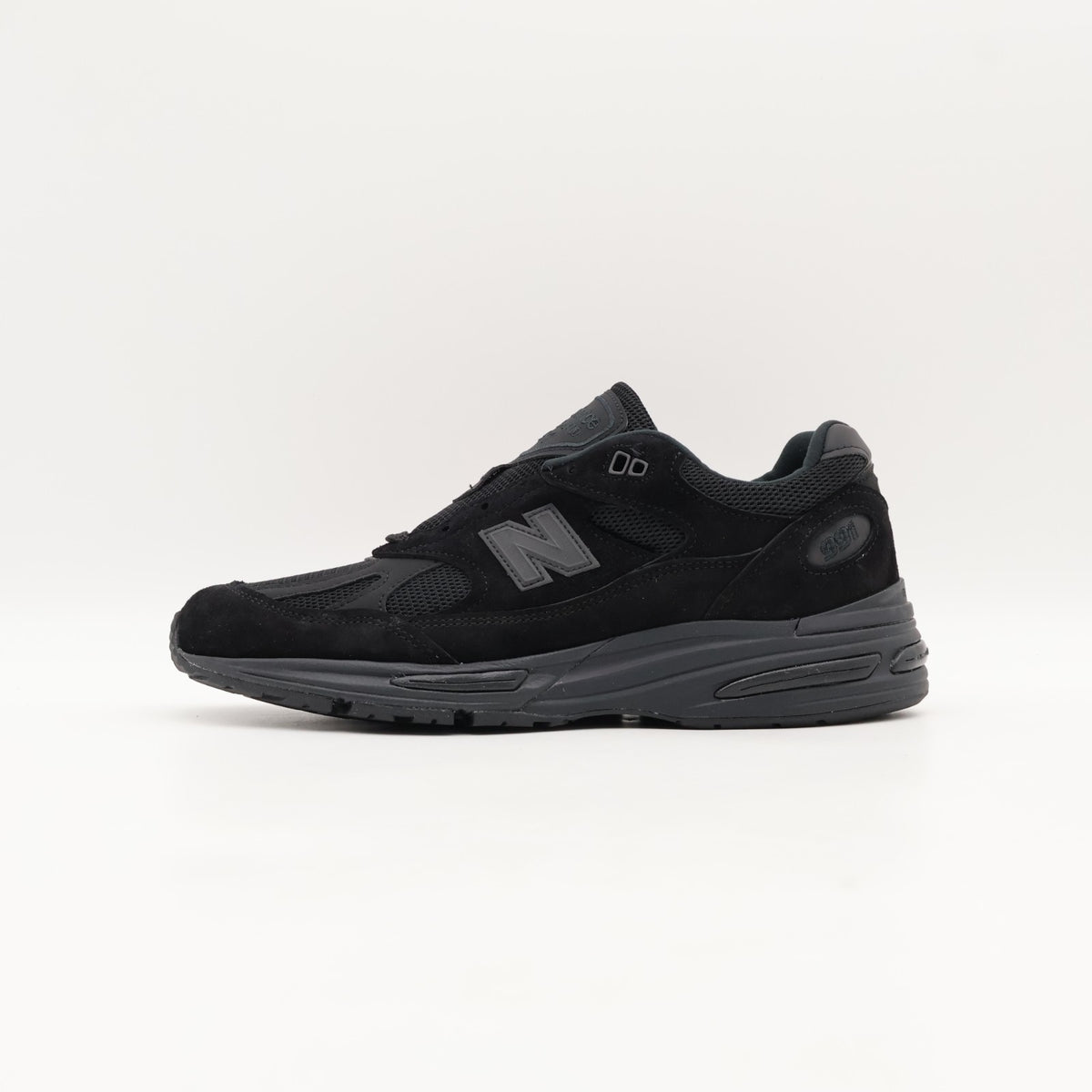 U991KK2 New Balance 991V2 Triple Black (Men's)
