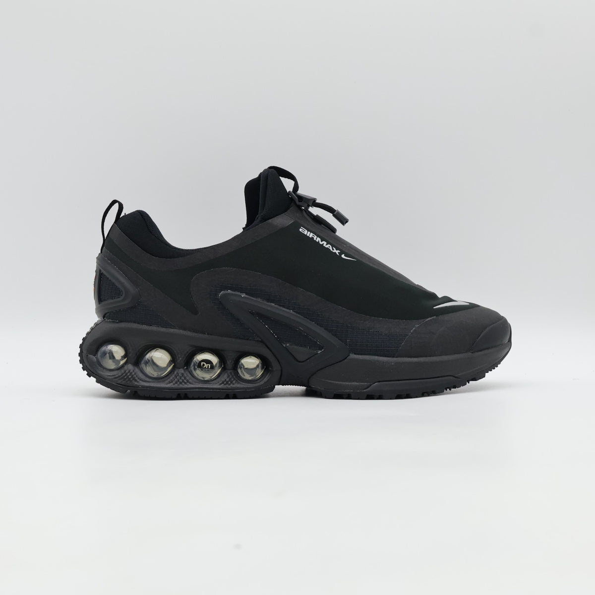 HQ8605-001 Nike Air Max DN Roam Triple Black Metallic Silver (Men's)