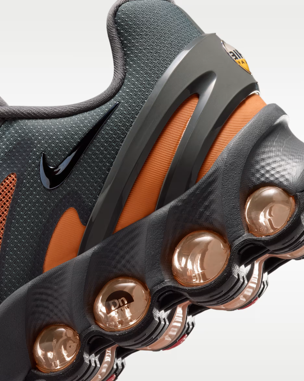 IH4119-012 Nike Air Max DN8 "Dark Grey/Orange Frost" (Men's)