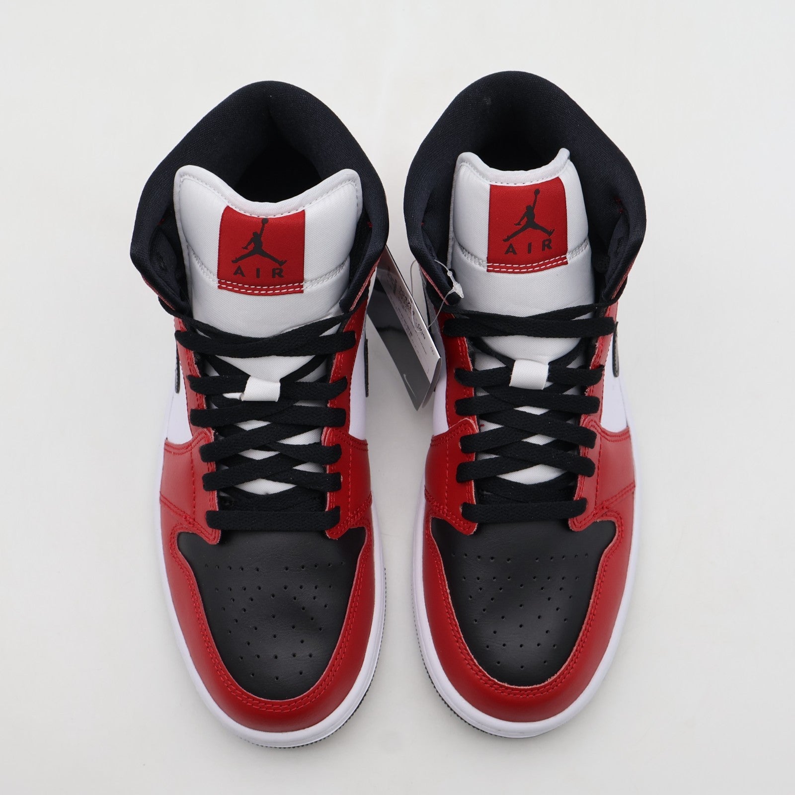 554724-069 Nike Air Jordan 1 Mid Chicago Black Toe (2025) (Men's)