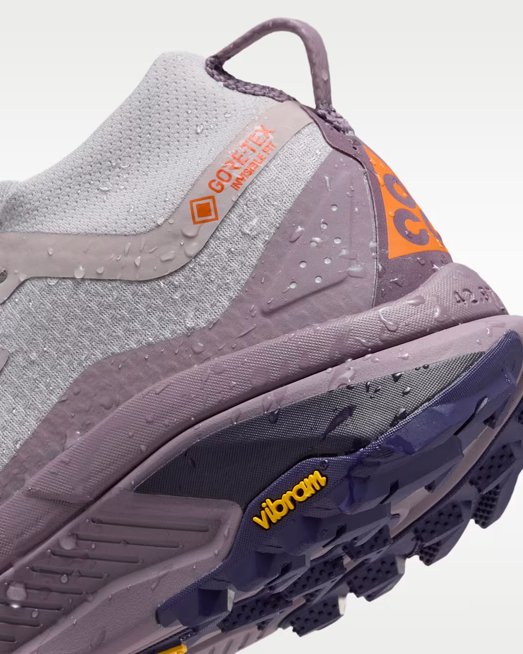 IO7933-004 Nike ACG Zegama Trail GORE-TEX Silver Lilac/Purple Dynasty (Women's)