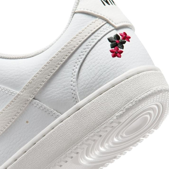 WIV5530 Nike Court Vision Low SE (Women's)