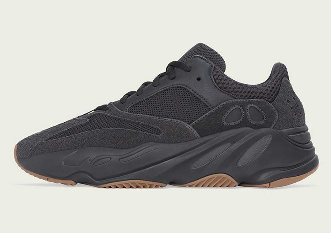 FV5304 adidas Yeezy Boost 700 Utility Black
