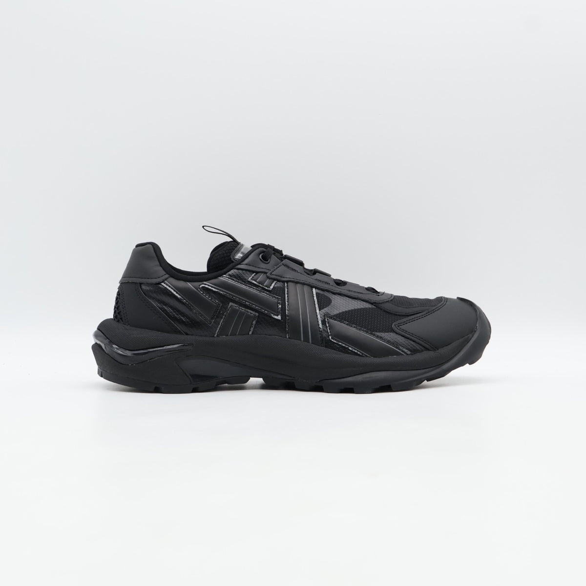 1183C612-001 Onitsuka Tiger Tigtrail RS Black Black (Men's)