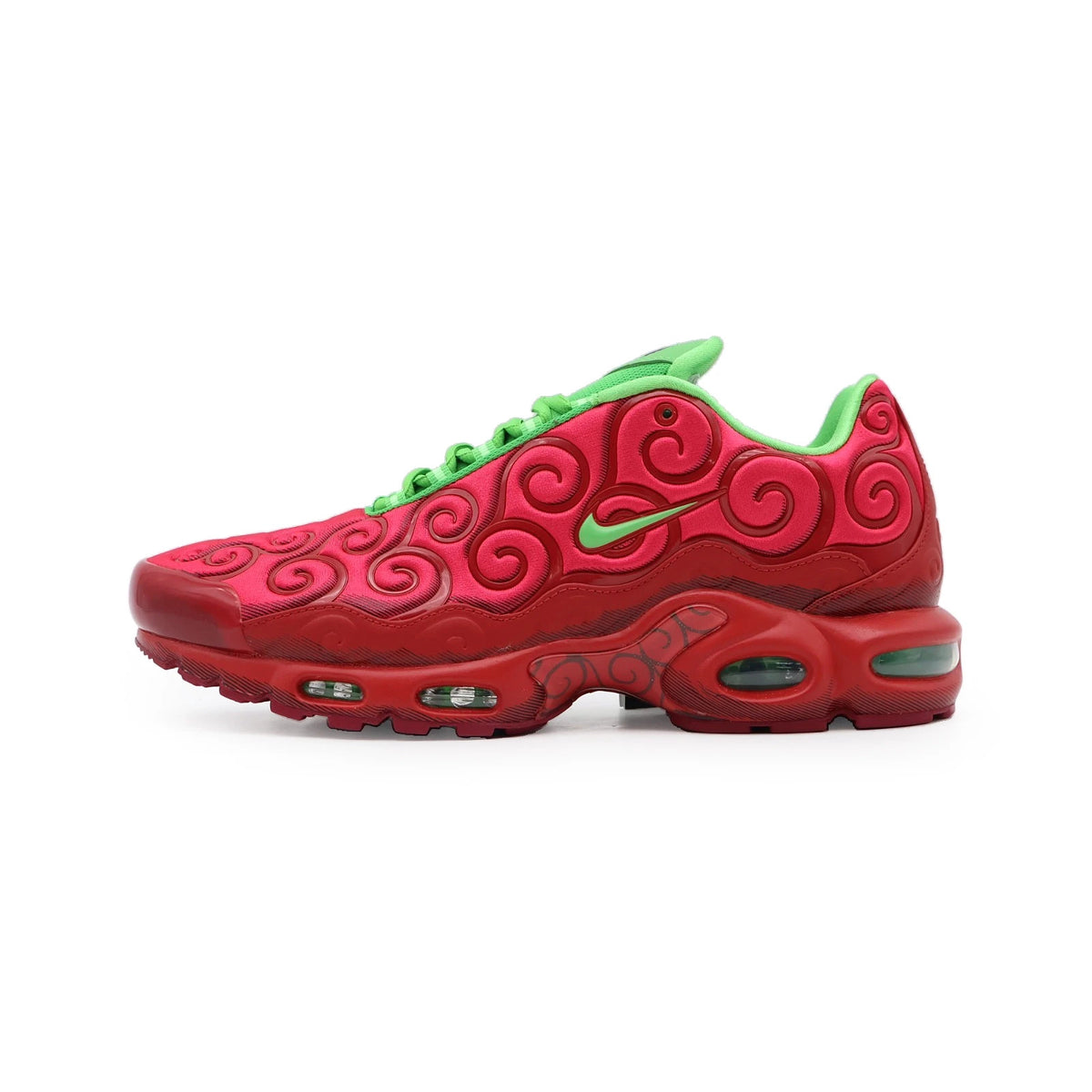IW1282-600 One Piece Ã Nike Air Max Plus "Devil Fruits/Ope Ope" (Men's)