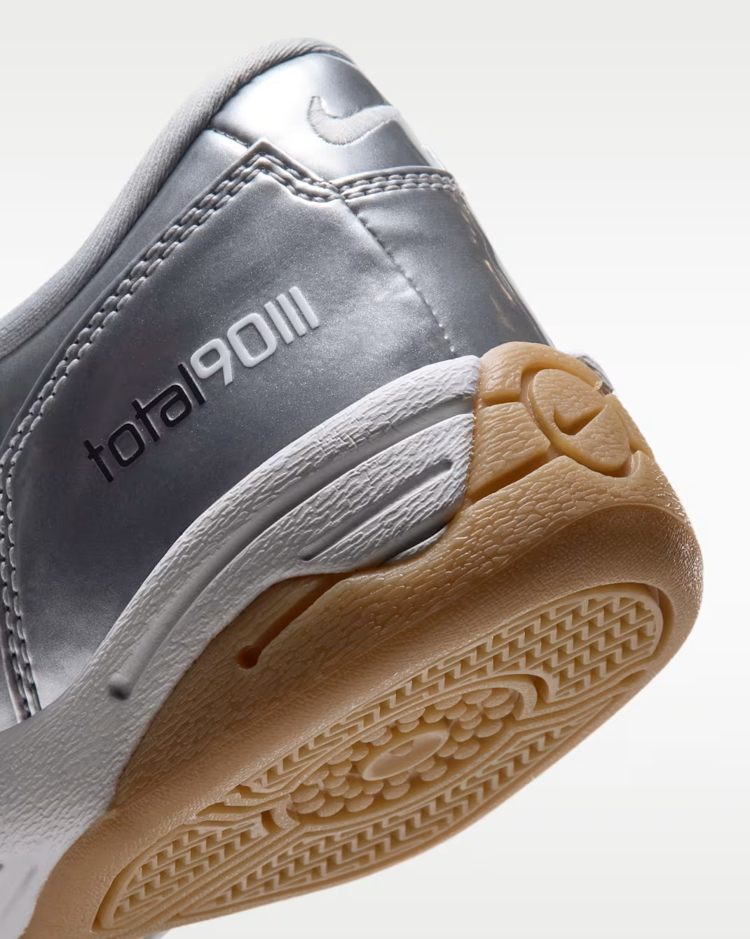 IV3187-002 Nike Total 90 3 Chrome "Metallic Silver/Flat Silver" (Women's)