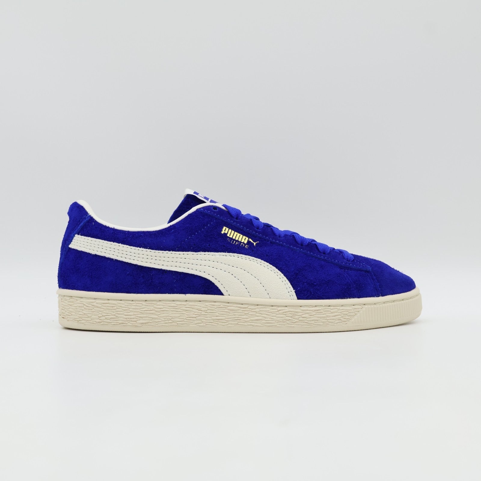 403702-01 Puma Suede Charles F Stead 3 Clyde Royal Puma White (Men's)
