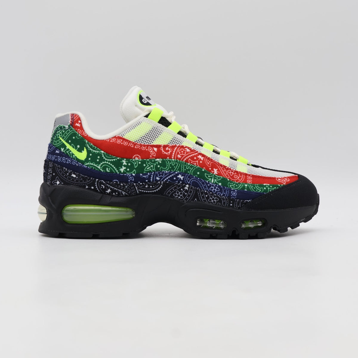 IQ0620-100 Nike Air Max 95 Big Bubble SP Paisley Bandana (Men's)