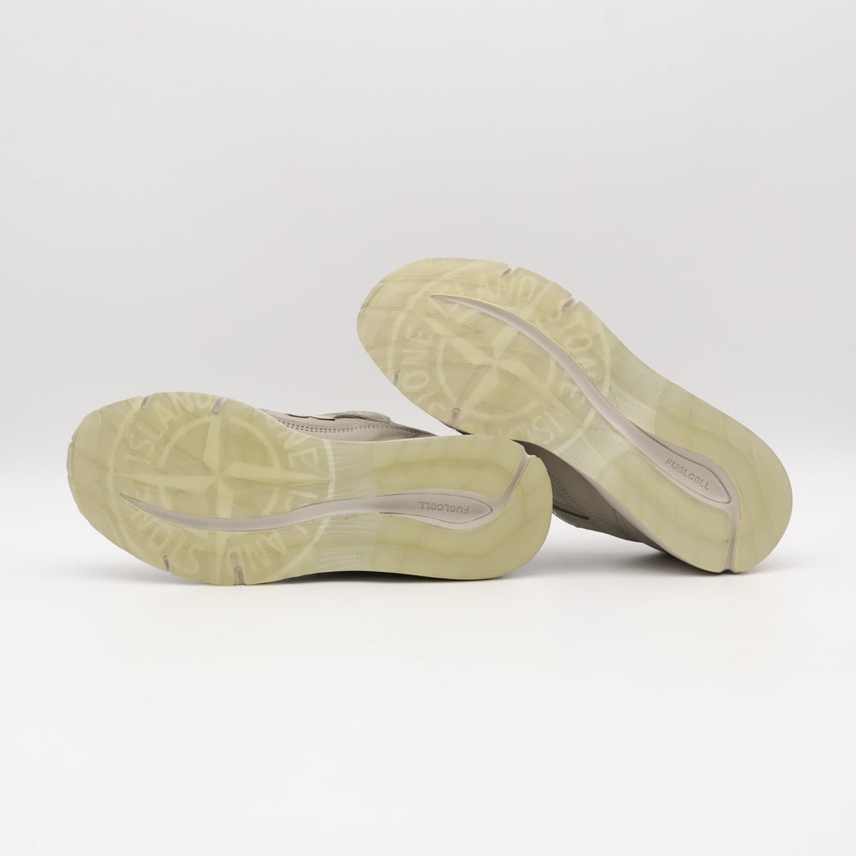 U991SE2 Stone Island New Balance 991V2 Ghost Beige (Men's)