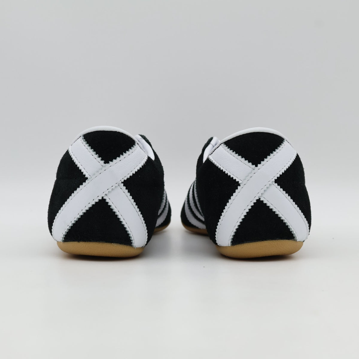 JI0183 adidas Originals Tokyo Core Black Footwear White Gum (Women's)