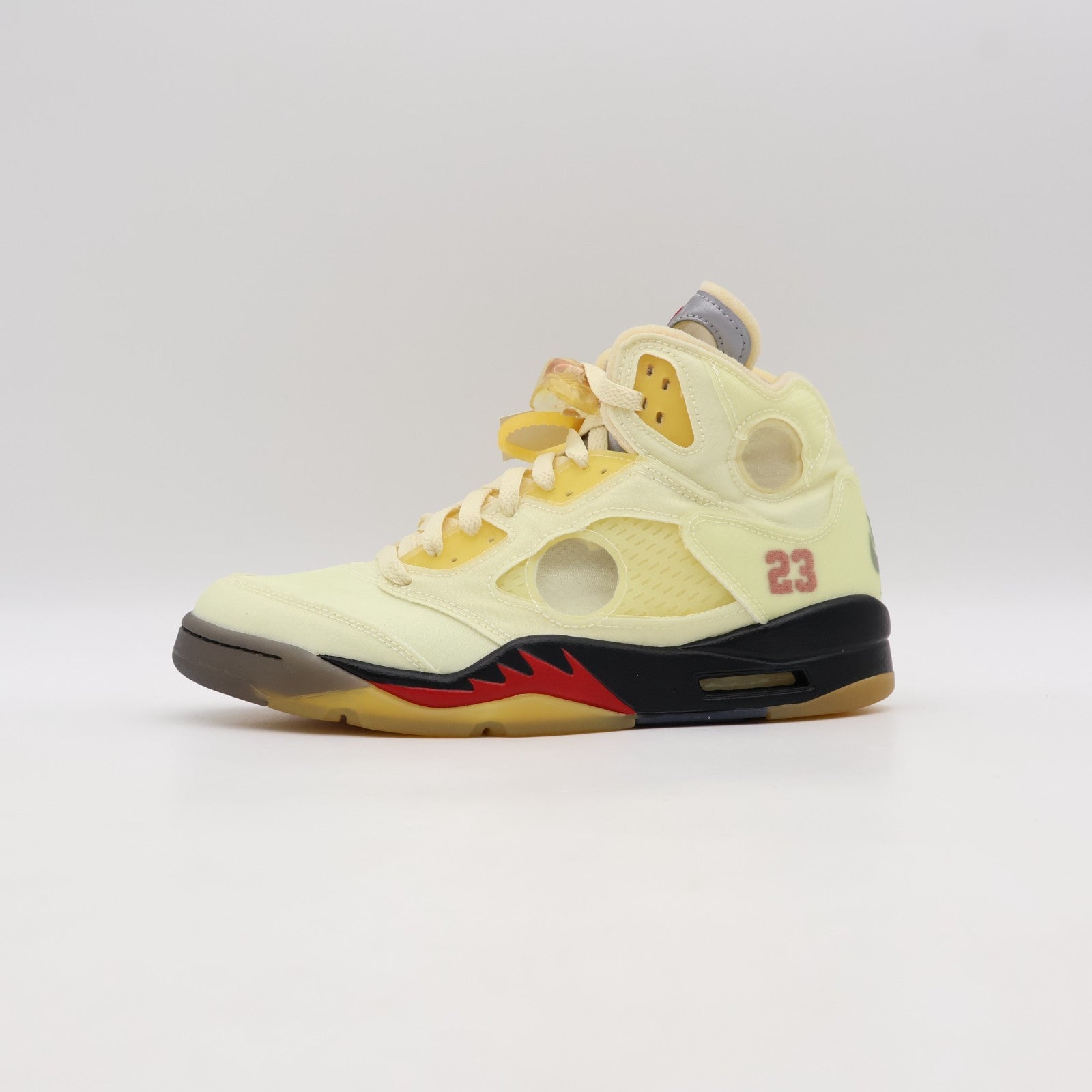 DH8565-100 Off-White Ã Nike Air Jordan 5 Sail (Men's)