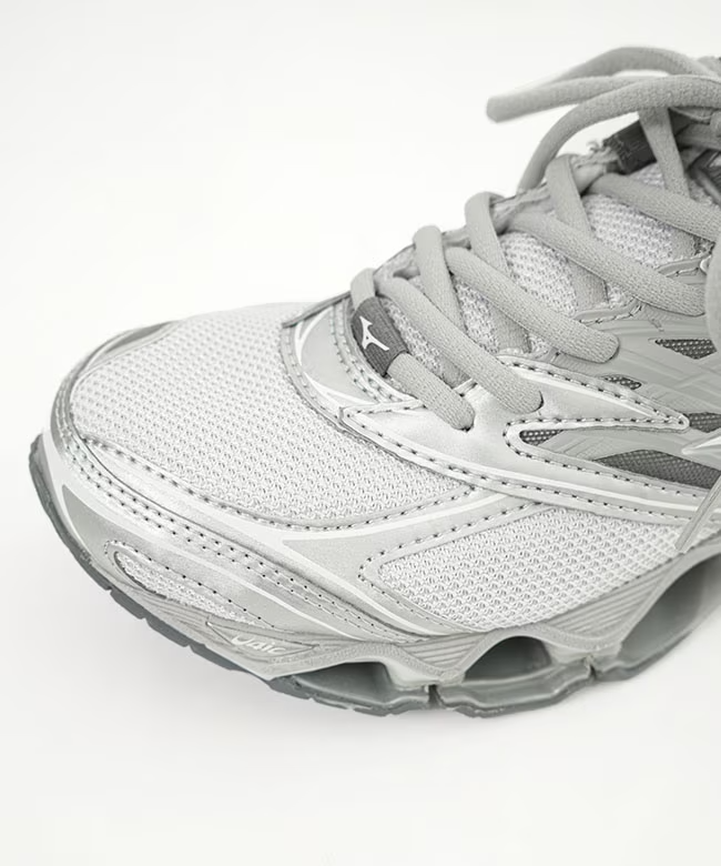D1GA333714 Mizuno Wave Prophecy LS "Light Gray/Silver/White" (Men's)