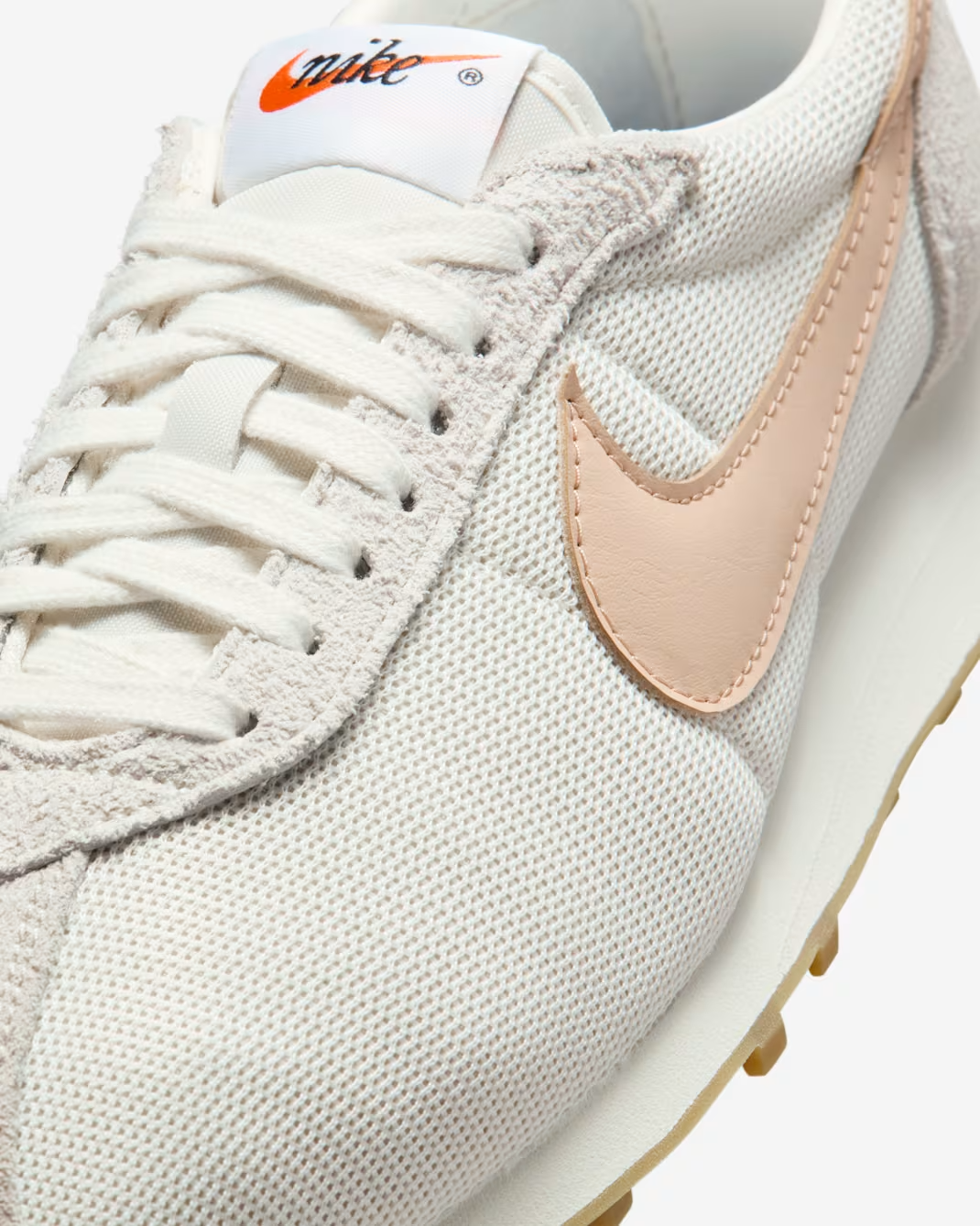 HF3227-104 Nike LD-1000 Sail Gum Light Brown Shimmer (Women's)