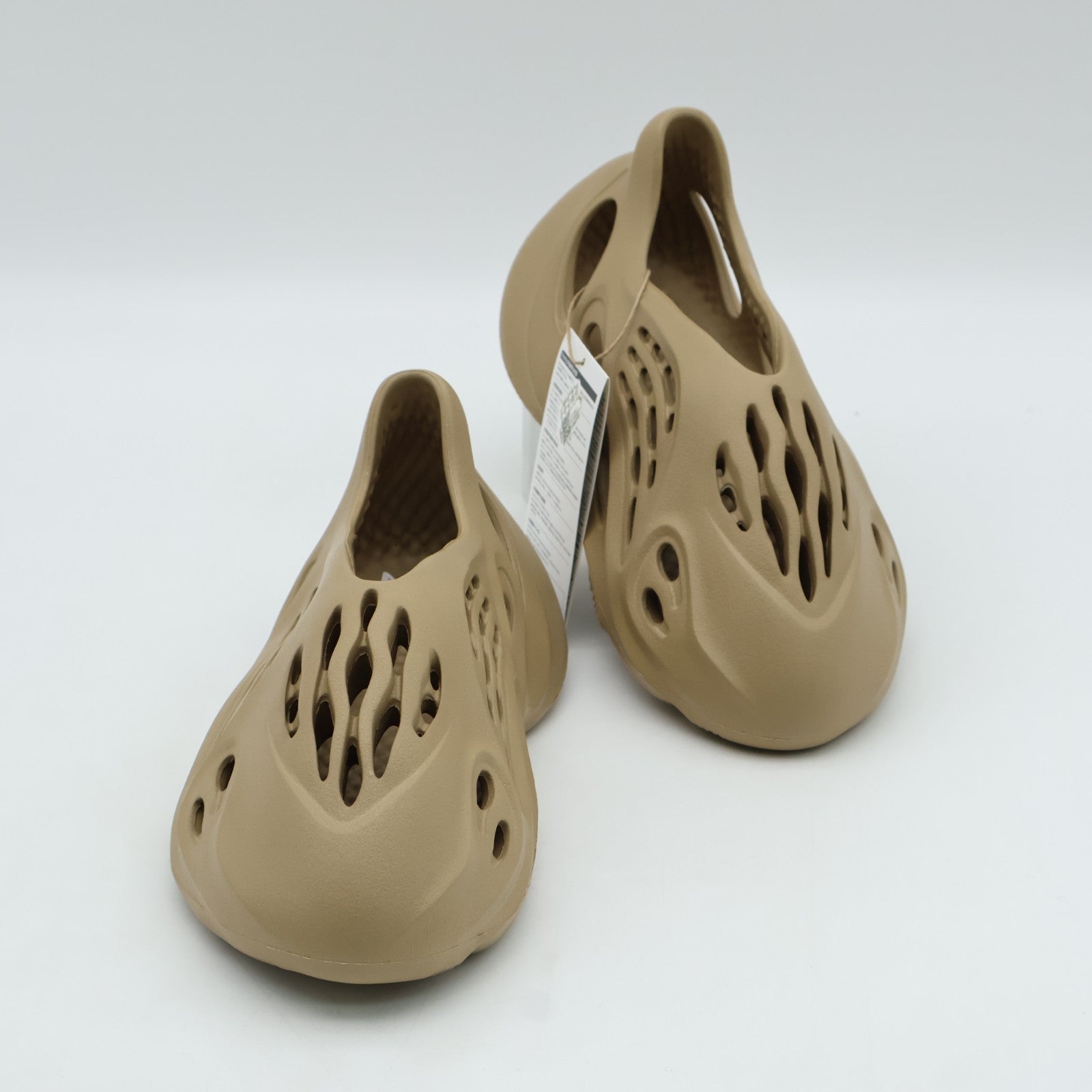 GV6842 adidas YEEZY Foam Runner Clay Taupe (Men's)