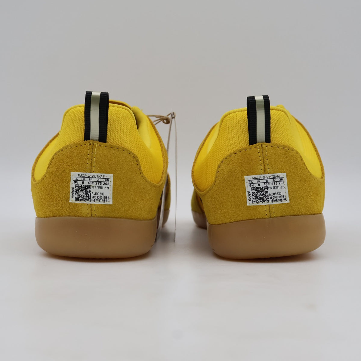 JQ9230 Bad Bunny adidas Ballerina Bold Gold Core Black Gum (Men's)