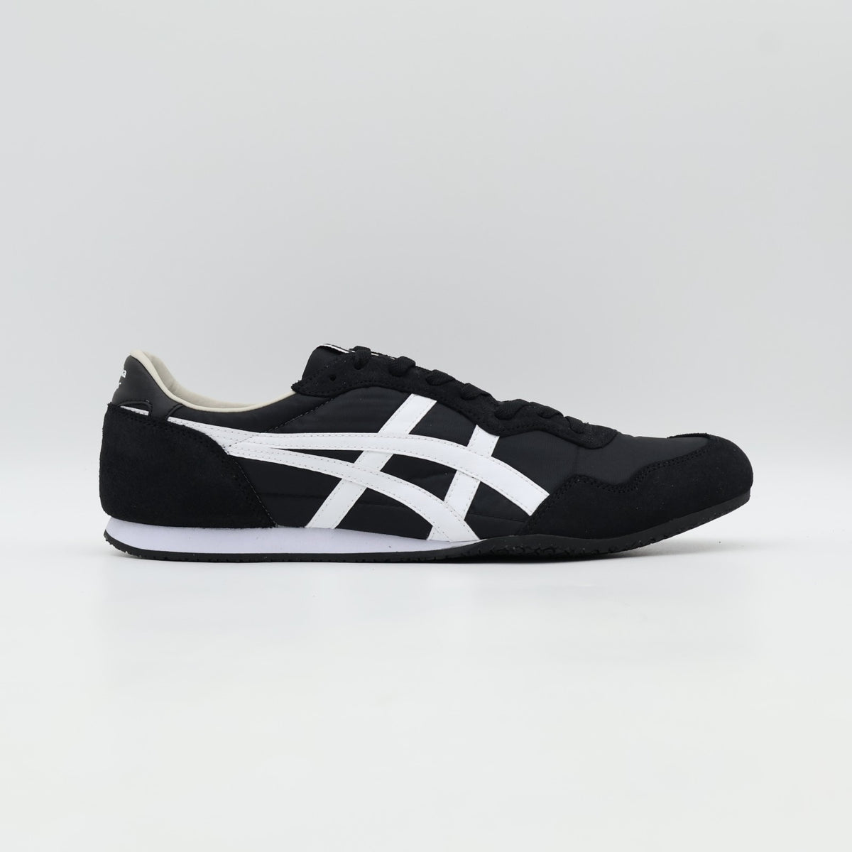 1183B400-001 Onitsuka Tiger SERRANO BLACK WHITE (Men's)