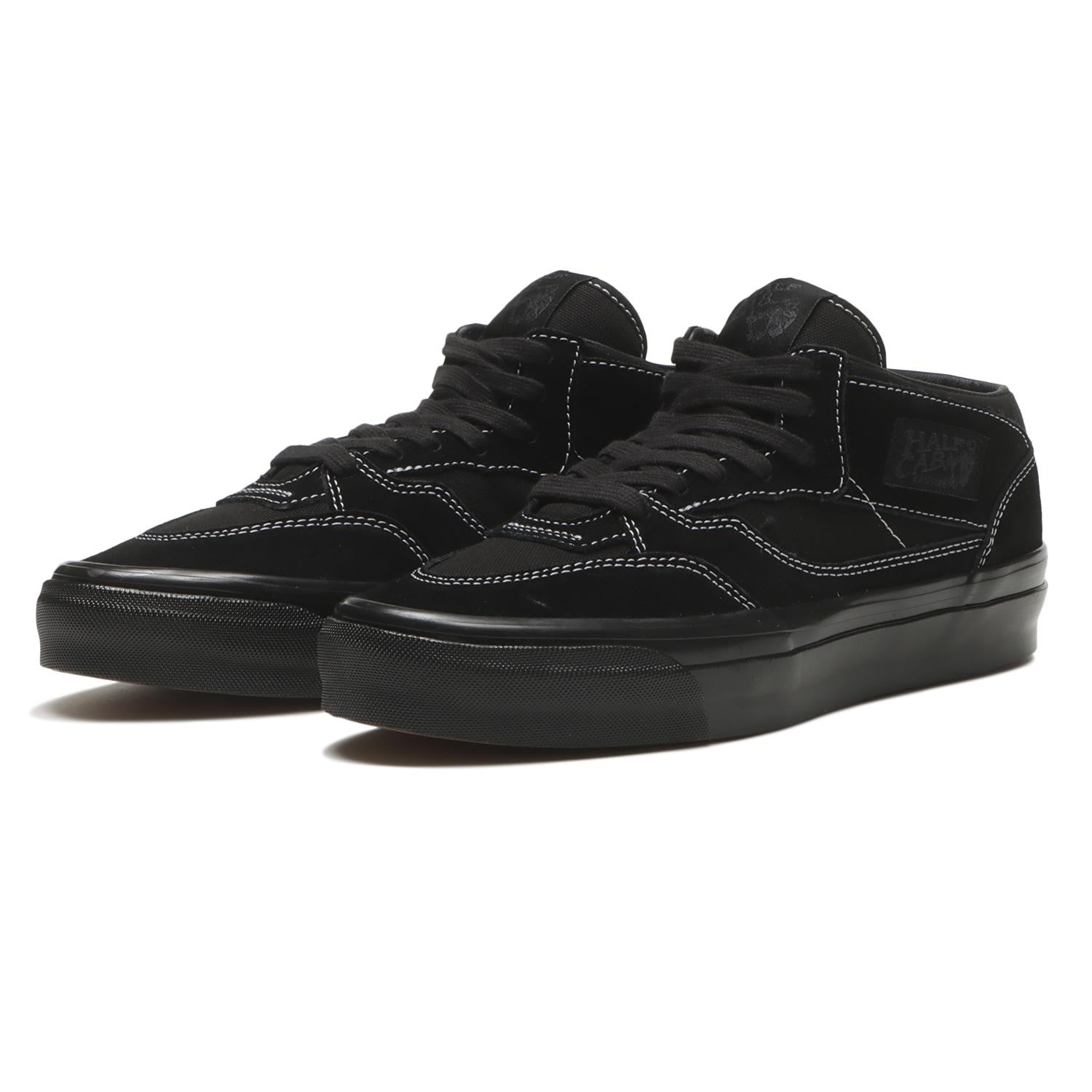 VN000E97BKA PREMIUM HALF CAB REISSUE 33 (Men's)