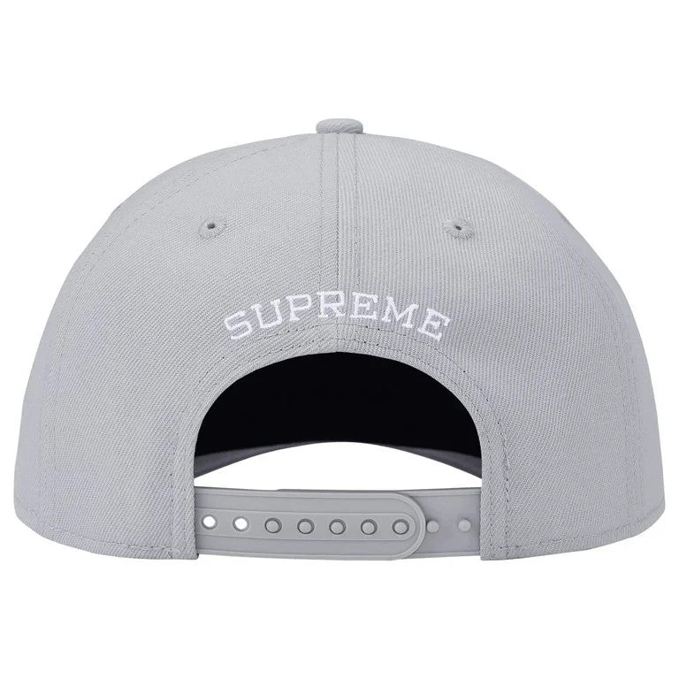 Supreme Gothic Outline Adjustable New Era Grey