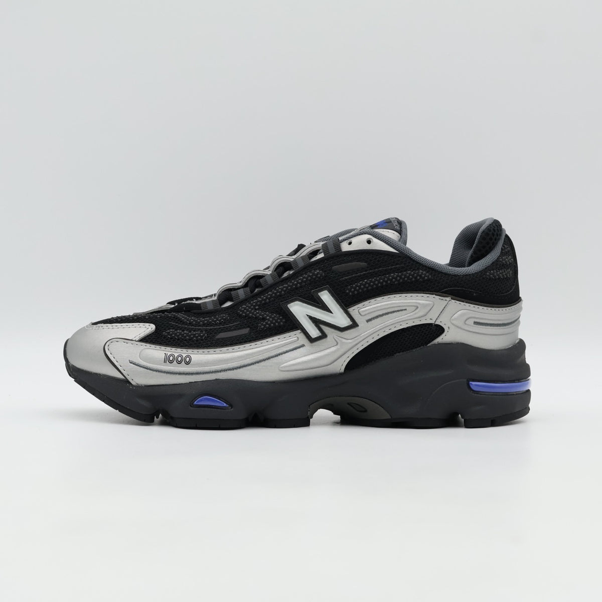 M1000DJ New Balance 1000 Black (Men's)