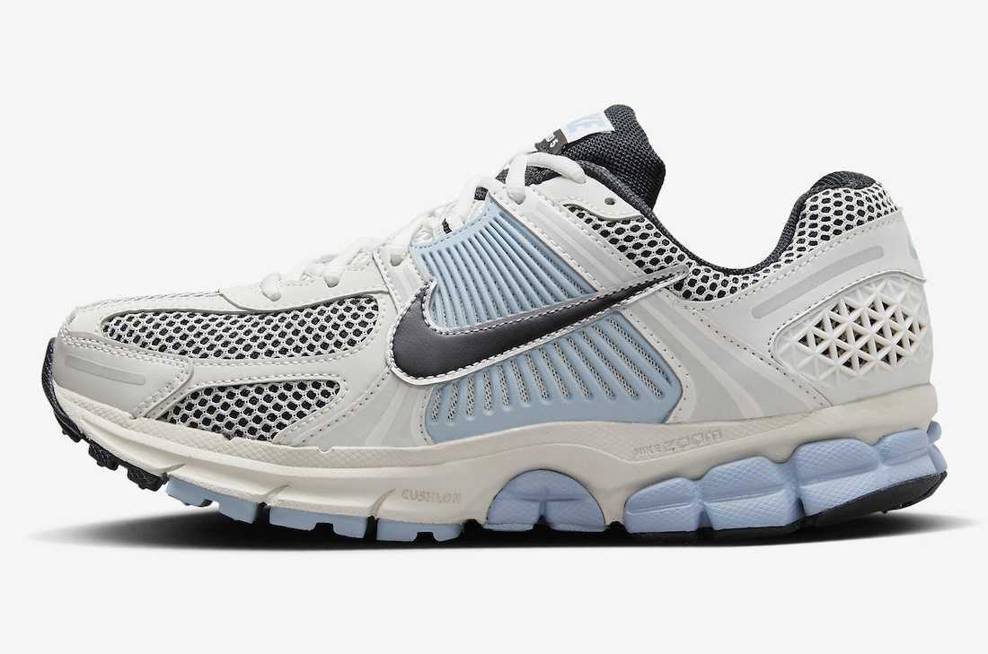 FQ7079-001 Nike Zoom Vomero 5 Platinum Tint and Light Armory Blue (Women's)