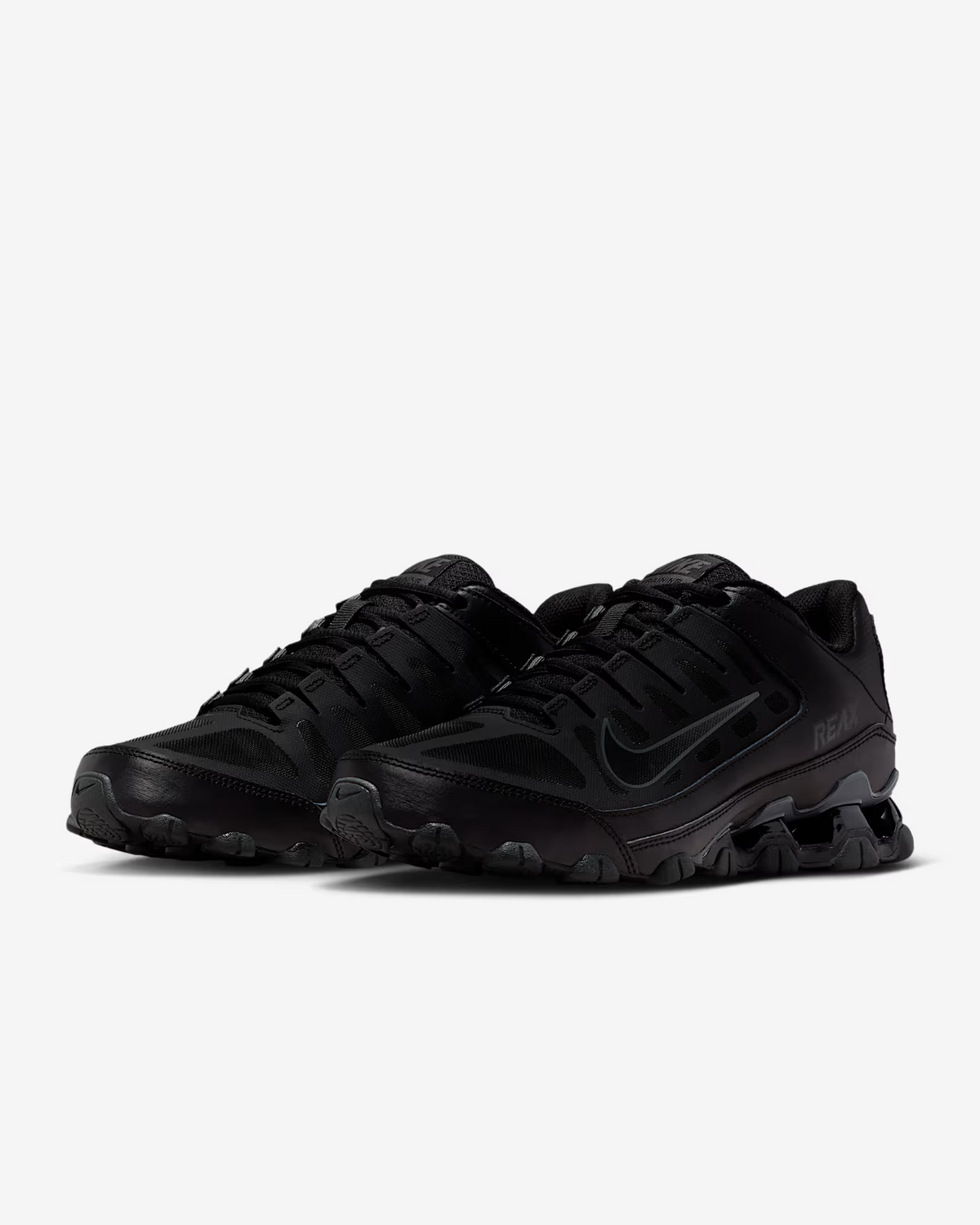IO2400-008 Nike Reax 8 TR Workout Shoes (Womenâs)