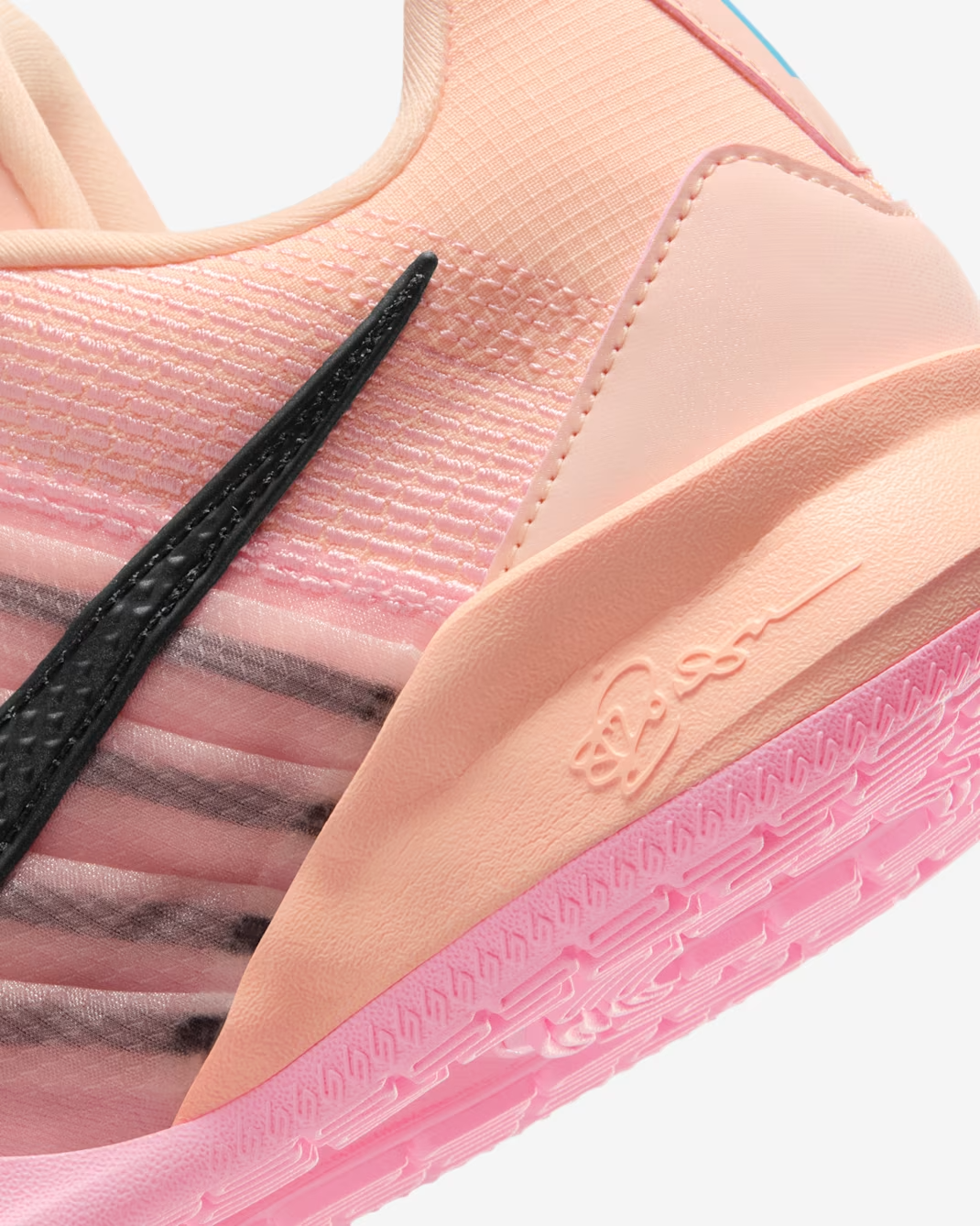 HF2881-800 Nike Sabrina 3 Twin (HF2882-800) (Women's)