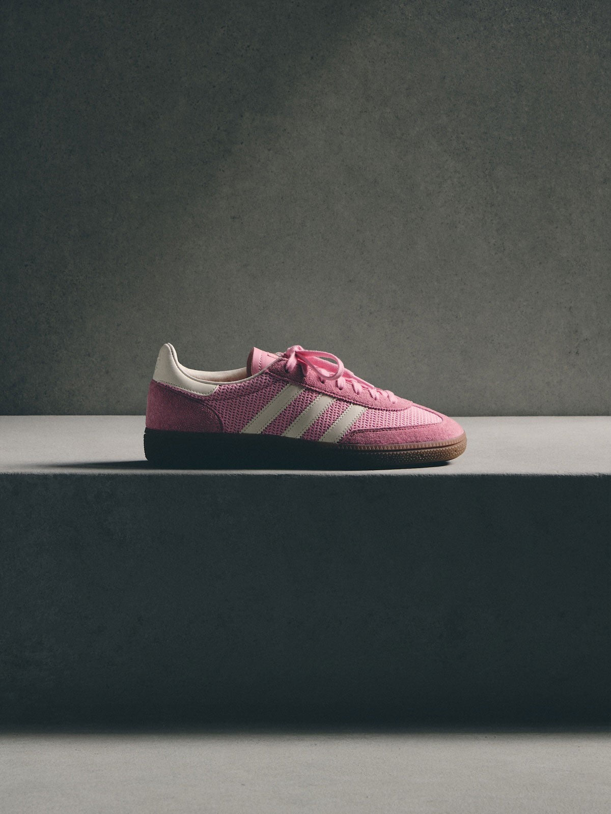 KH8486 KITH adidas Handball Spezial Light Pink Off White (Men's)