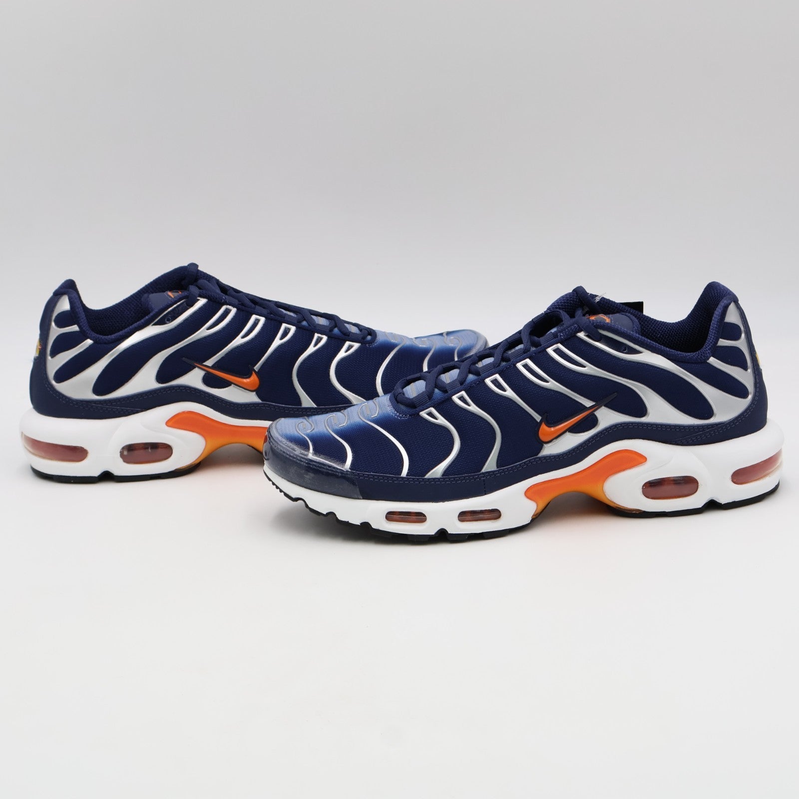 IQ0286-410 Nike Air Max Plus Navy Orange (Men's)