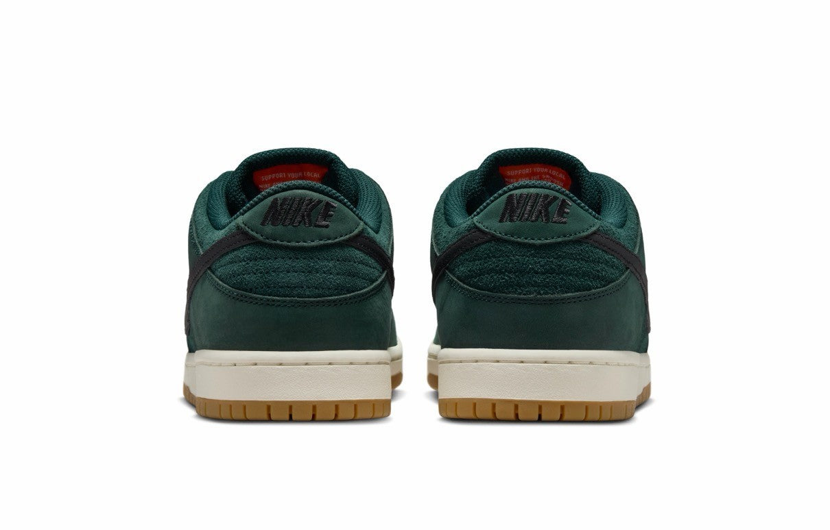 FJ1674-300 Nike SB Dunk Low Pro Deep Fir (Men's)