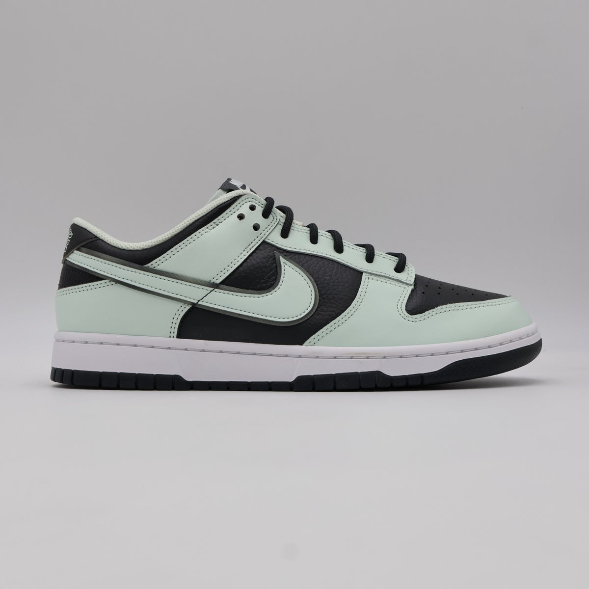 FZ1670-001 Nike Dunk Low Premium Dark Smoke Grey (Men's)