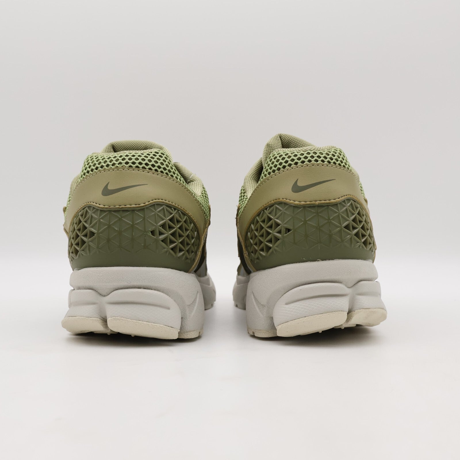 FJ1915-200 Nike Zoom Vomero 5 Neutral Olive Medium Light Bone Black (Men's)
