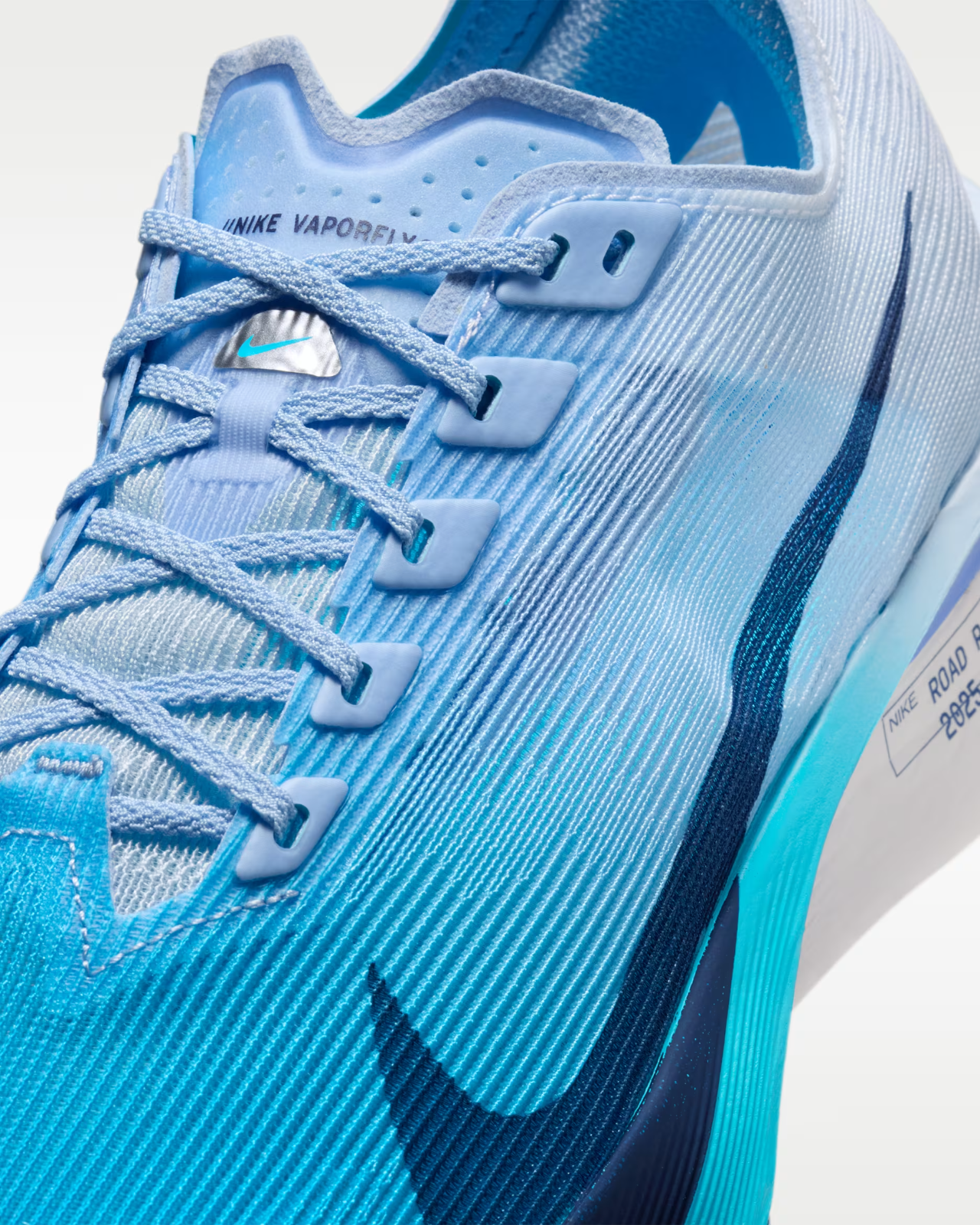 HF6412-114 Nike Vaporfly 4 "White/Hydrogen Blue" (Women's)