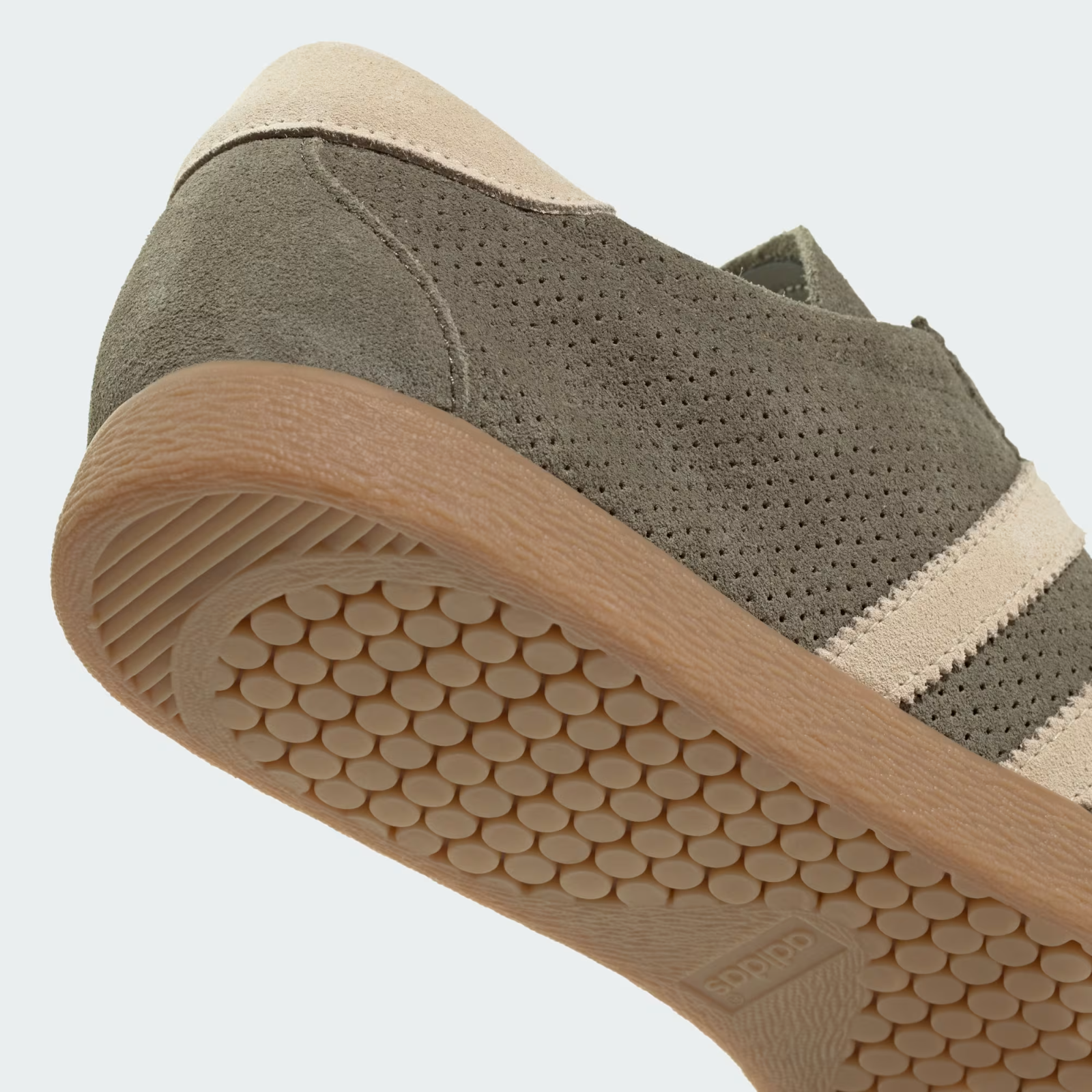 IH9113 adidas Tobacco Olive Strata Sand Strata (Men's)