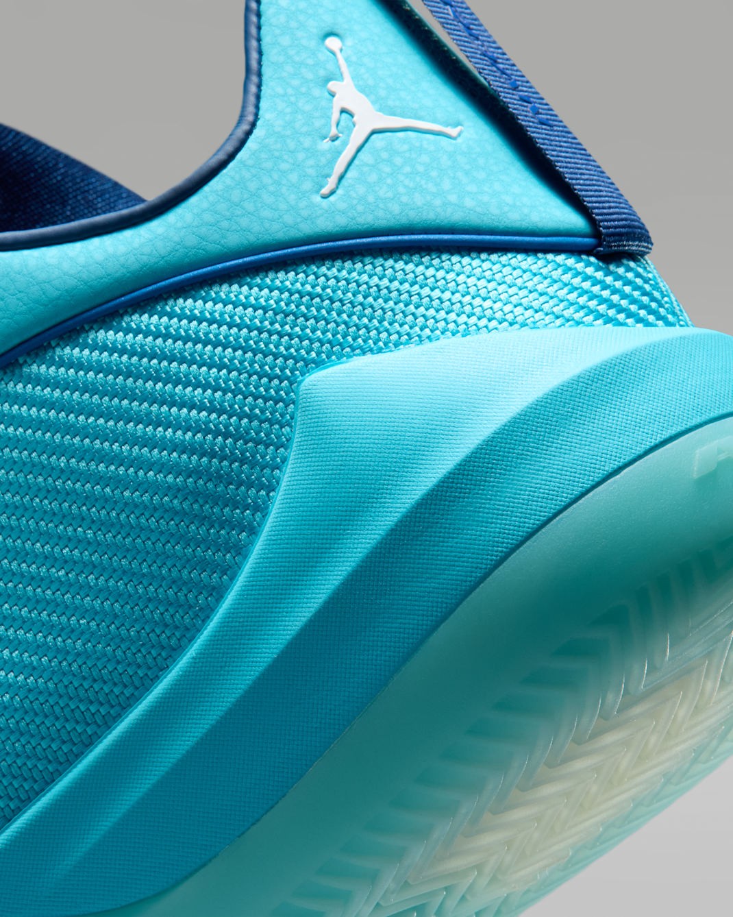 IO0424-400 Nike Jordan Triangle Baltic BlueWhite (IO0424-400IB1154-400)