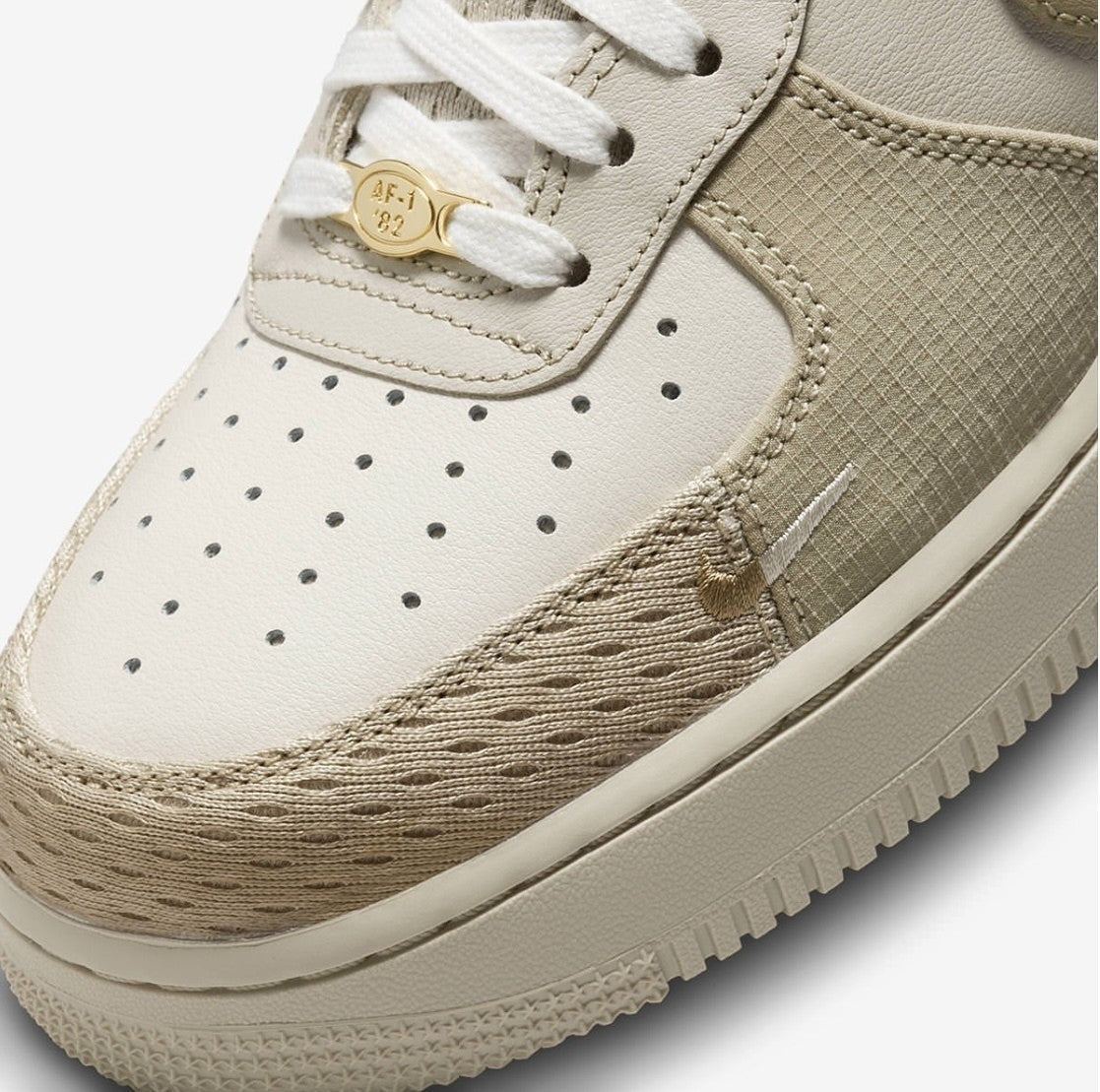 DX6061-122 Nike Air Force 1 Low "Bling" (Women's)