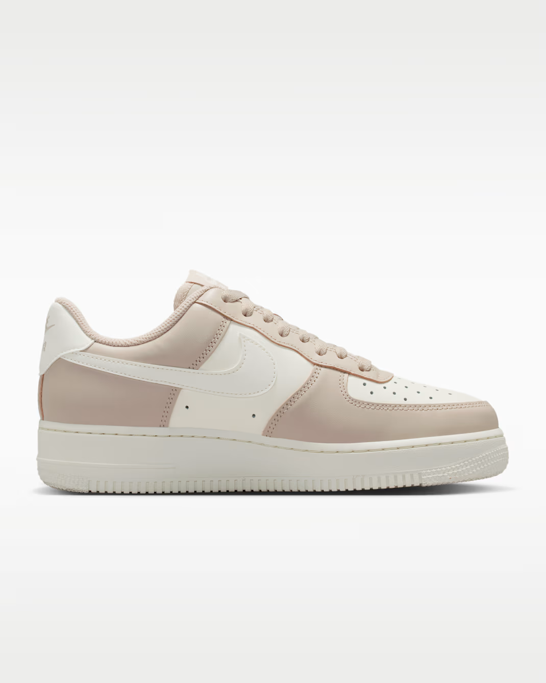IV5197-200 Nike Air Force 1 '07 "Cream 2/Metallic Gold" (Women's)