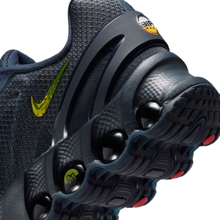 IO7846-400 Nike Air Max DN8 "Dark Obsidian/High Voltage" (Men's)