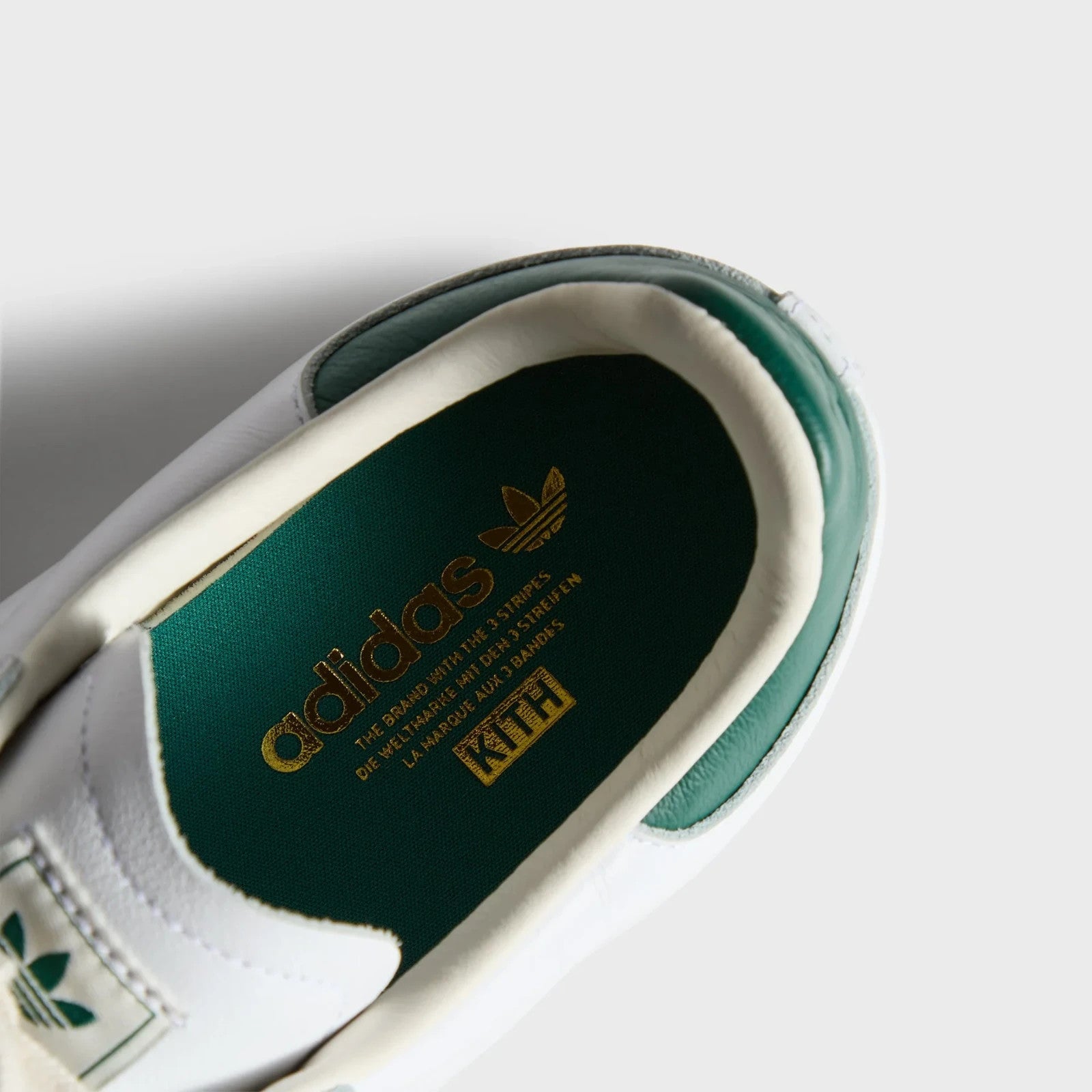KH7397 KITH adidas Samba White Collegiate Green (Men's)