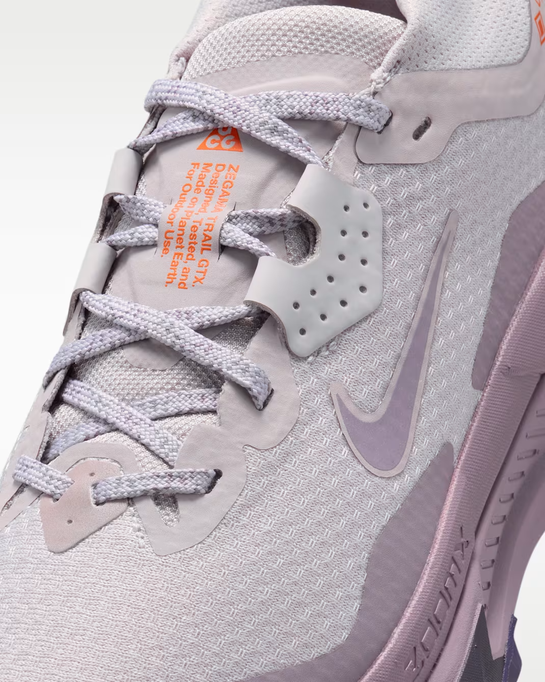 IO7933-004 Nike ACG Zegama Trail GORE-TEX Silver Lilac/Purple Dynasty (Women's)