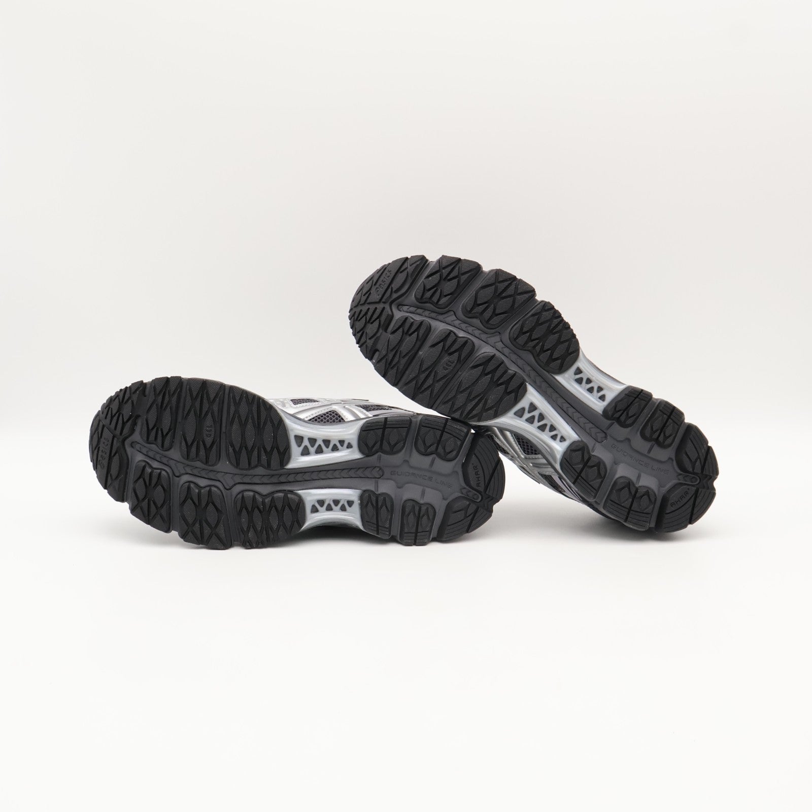 1203A930-020 KITH Ronnie Fieg Ã Asics Gel-Kayano 12.1 Tornado Pure Silver(Men's)
