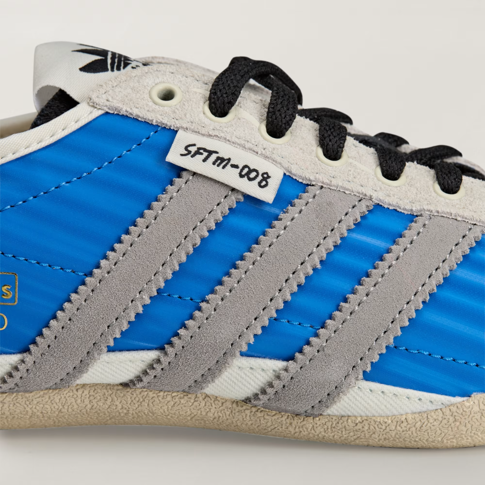 KJ4402 Song For The Mute adidas Tokyo Bluebird (Women's)